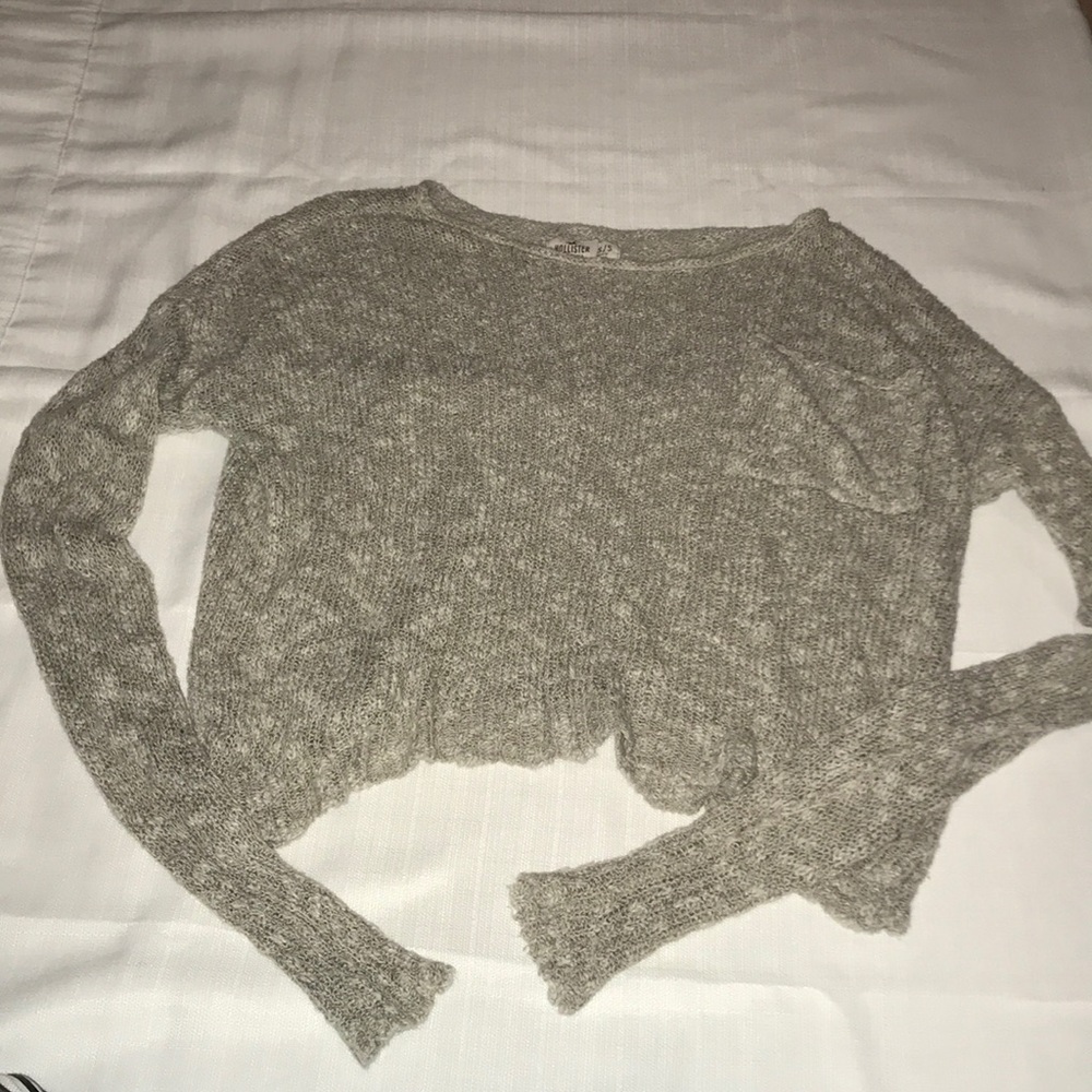 HOLLISTER CROPPED SWEATER